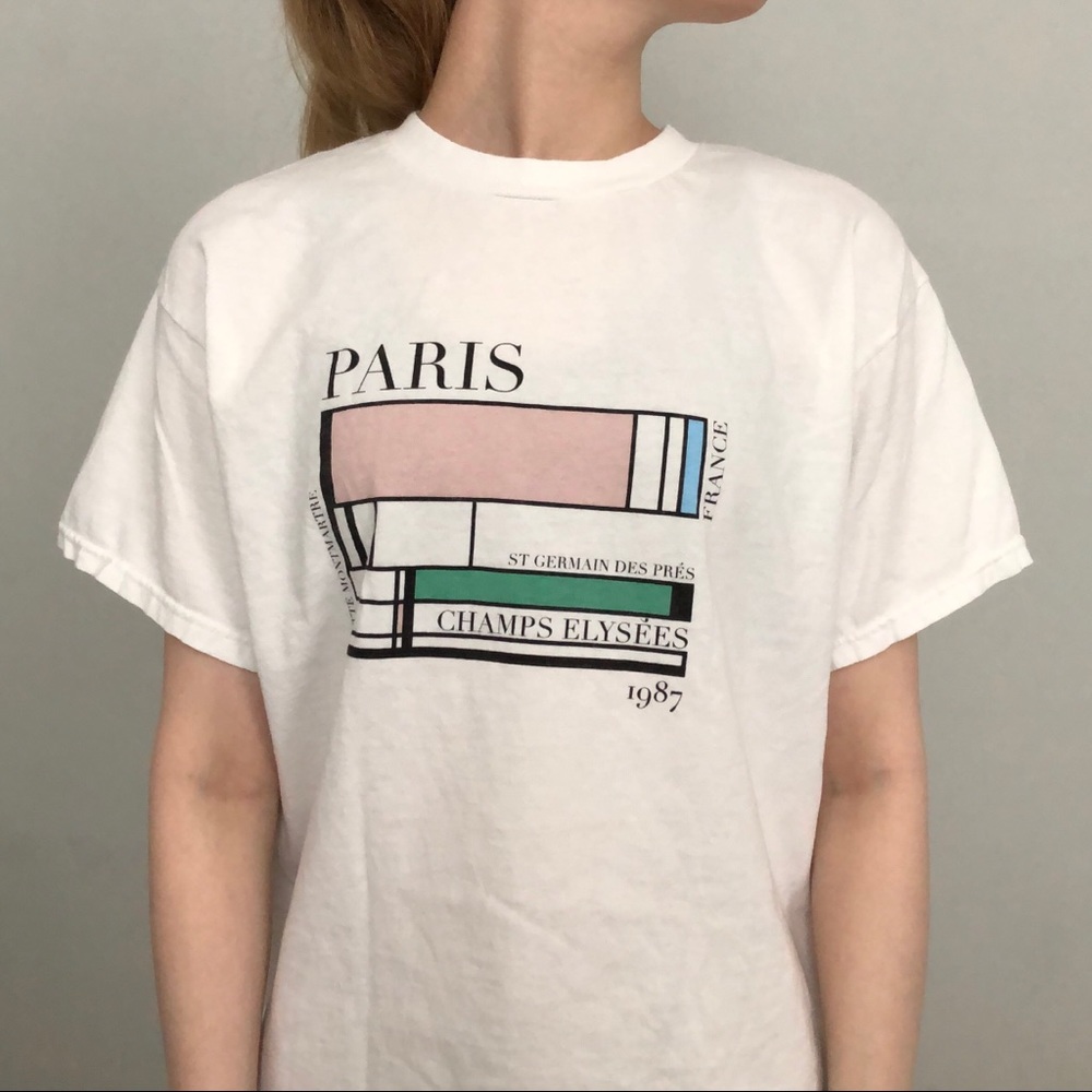 Brandy Melville USA Paris Top